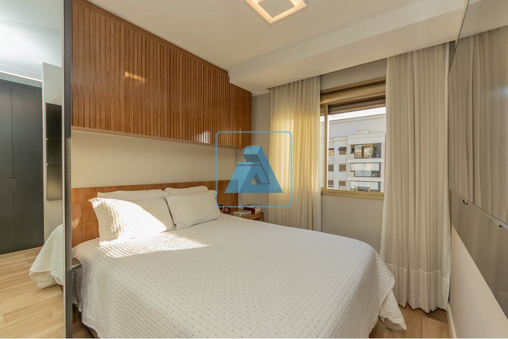 Apartamento à venda com 2 quartos, 93m² - Foto 5