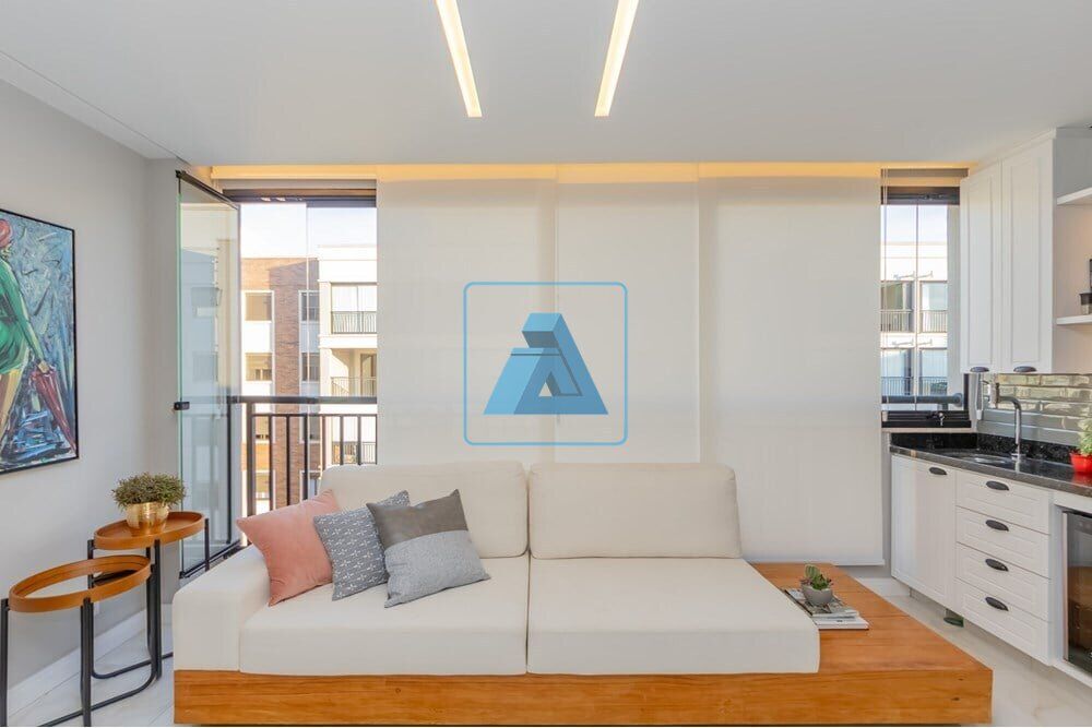 Apartamento à venda com 2 quartos, 93m² - Foto 1