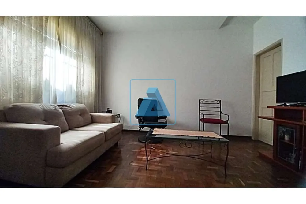 Casa, 3 quartos, 133 m² - Foto 1
