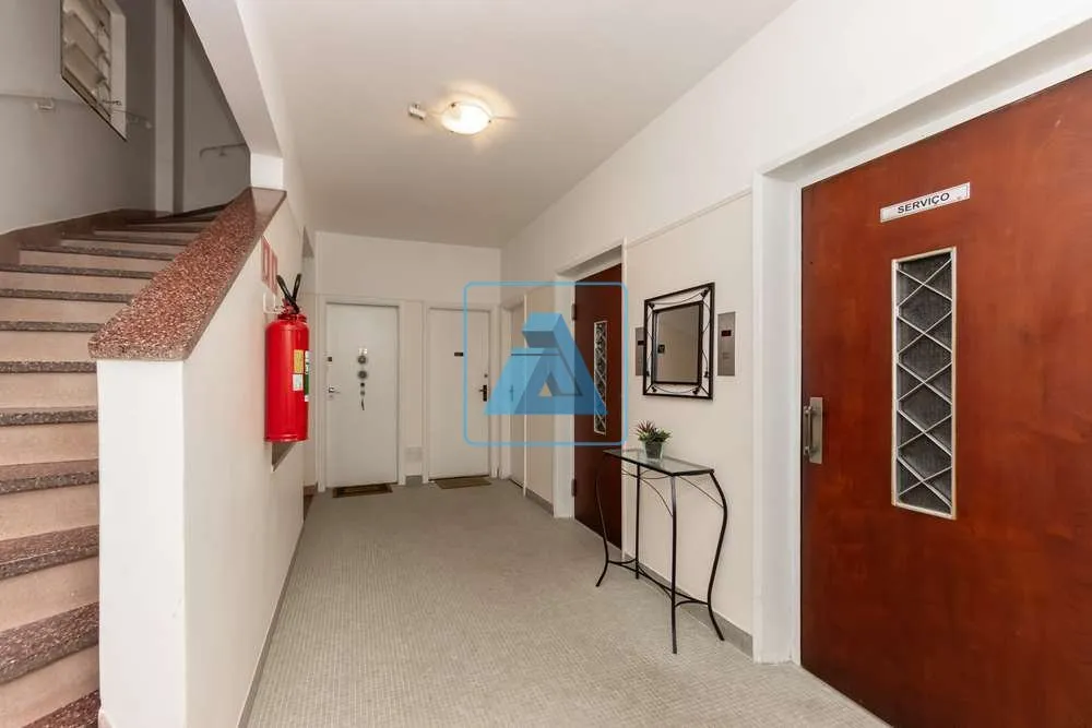 Apartamento, 3 quartos, 145 m² - Foto 2