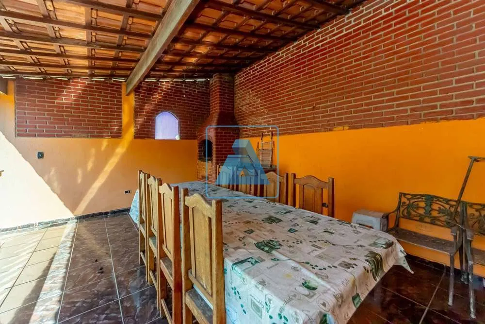 Casa, 3 quartos, 250 m² - Foto 11