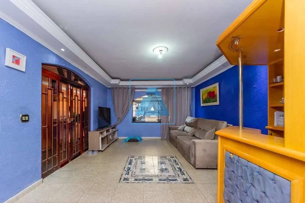 Casa, 3 quartos, 250 m² - Foto 1