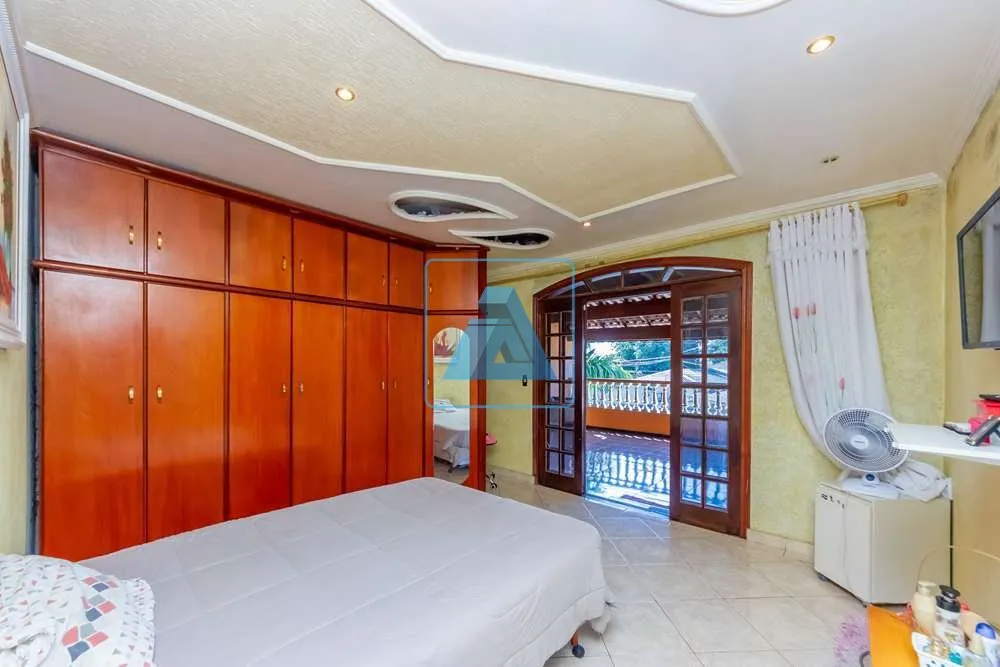 Casa, 3 quartos, 250 m² - Foto 5