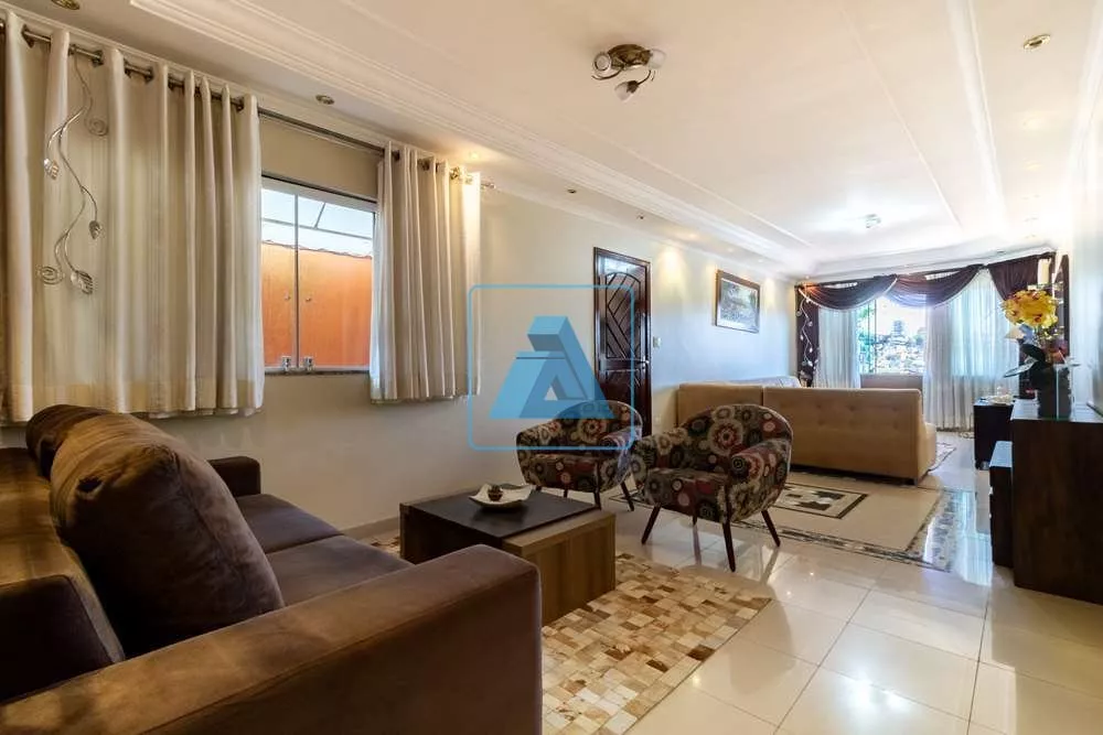 Casa, 4 quartos, 309 m² - Foto 3
