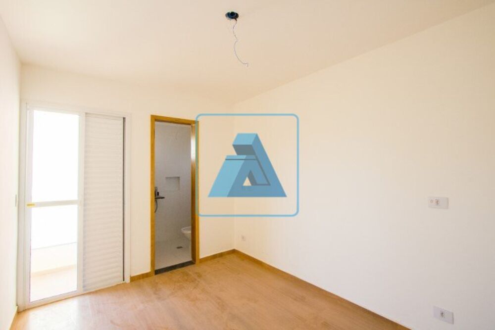 Cobertura à venda com 2 quartos, 84m² - Foto 2