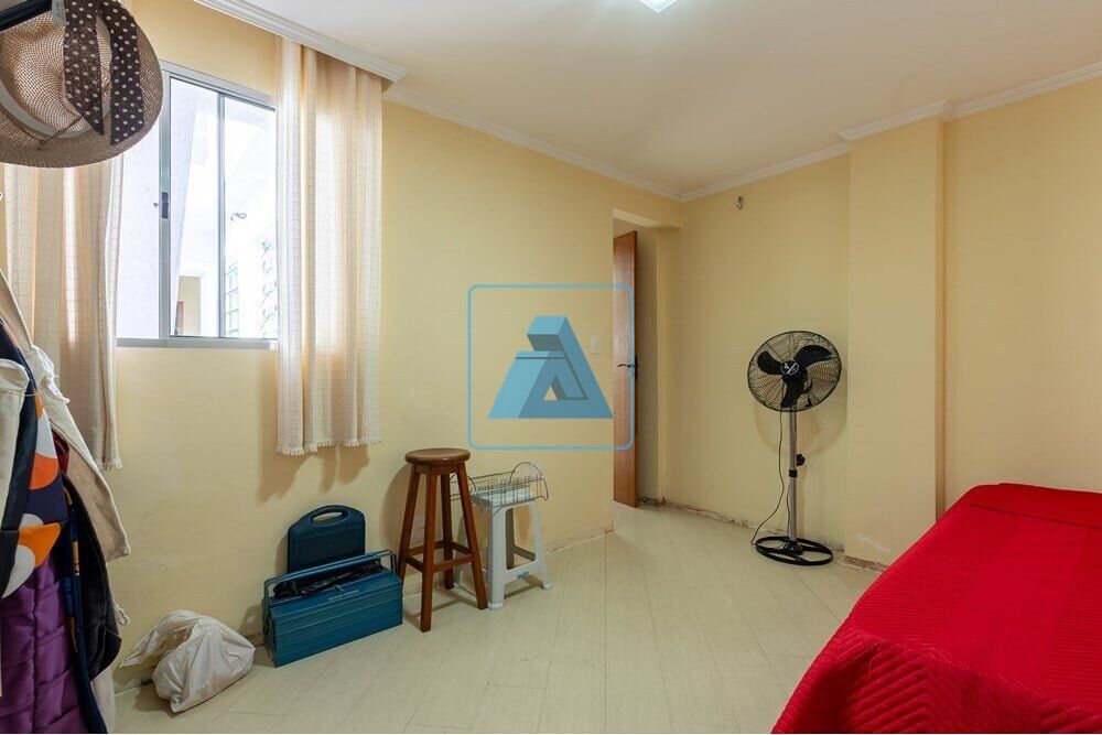 Casa de Condomínio à venda com 3 quartos, 180m² - Foto 3