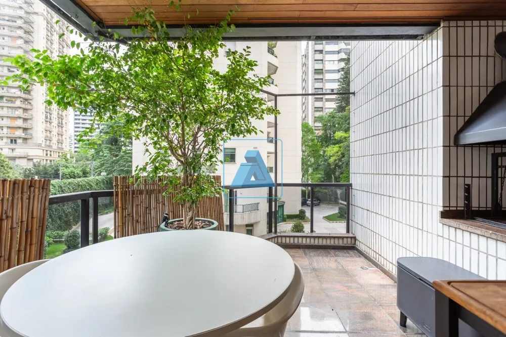 Apartamento, 4 quartos, 272 m² - Foto 1