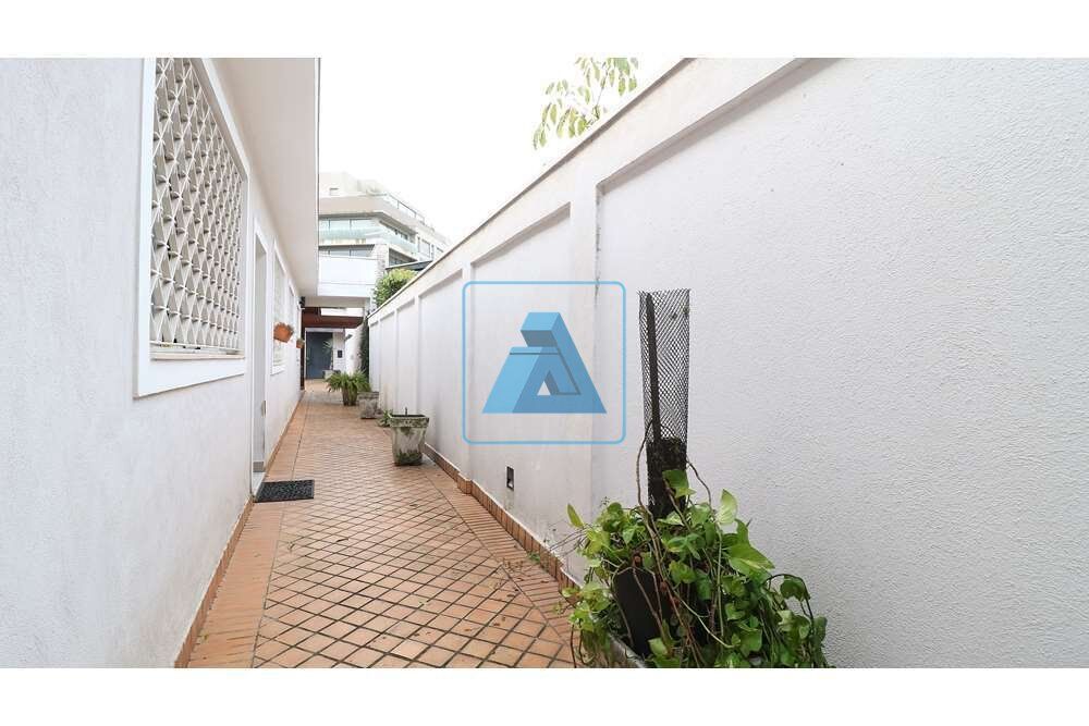 Casa, 4 quartos, 350 m² - Foto 8