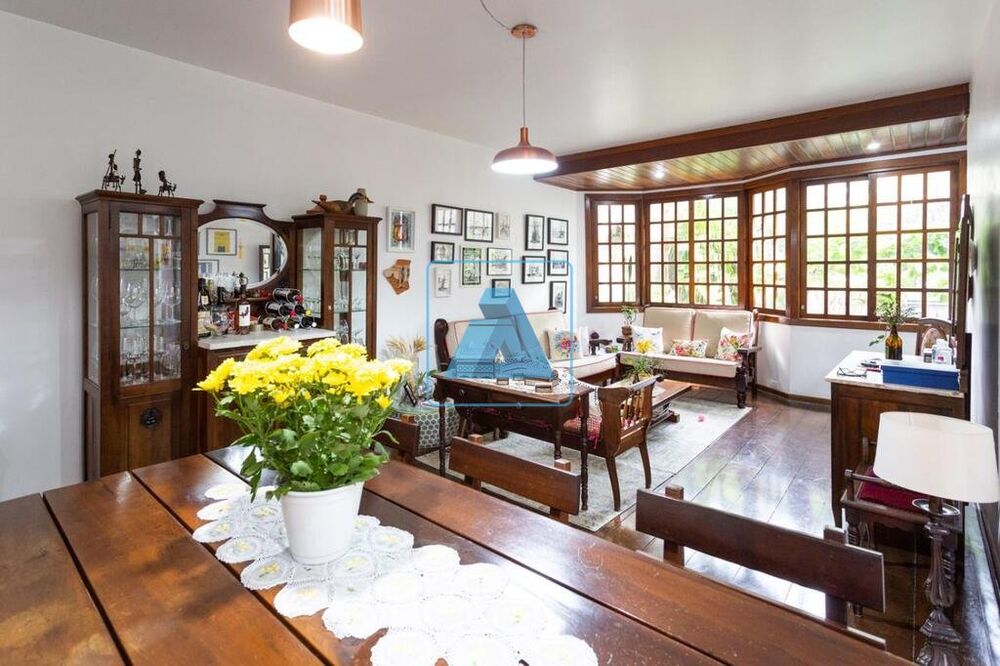 Casa, 3 quartos, 200 m² - Foto 3