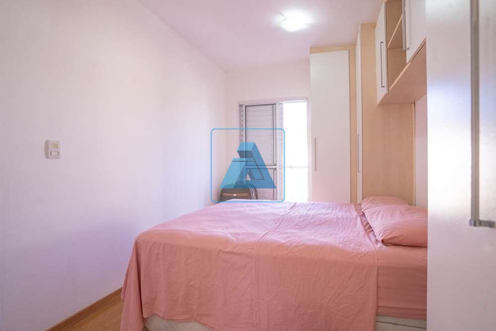 Casa à venda com 3 quartos, 85m² - Foto 4