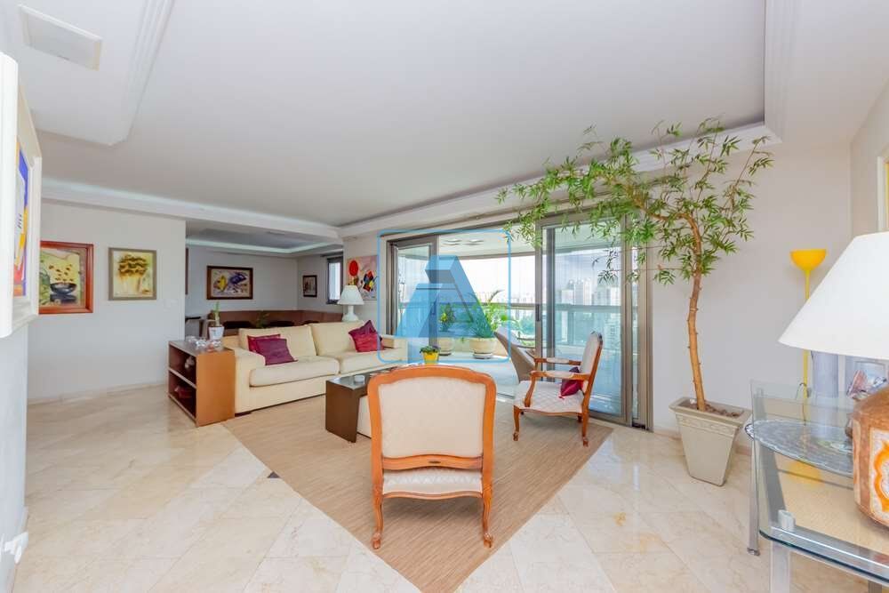 Apartamento, 4 quartos, 228 m² - Foto 2