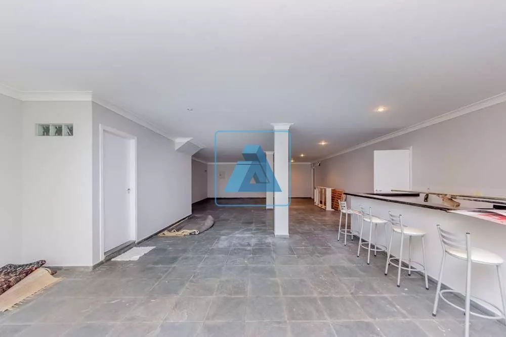 Casa, 3 quartos, 222 m² - Foto 1