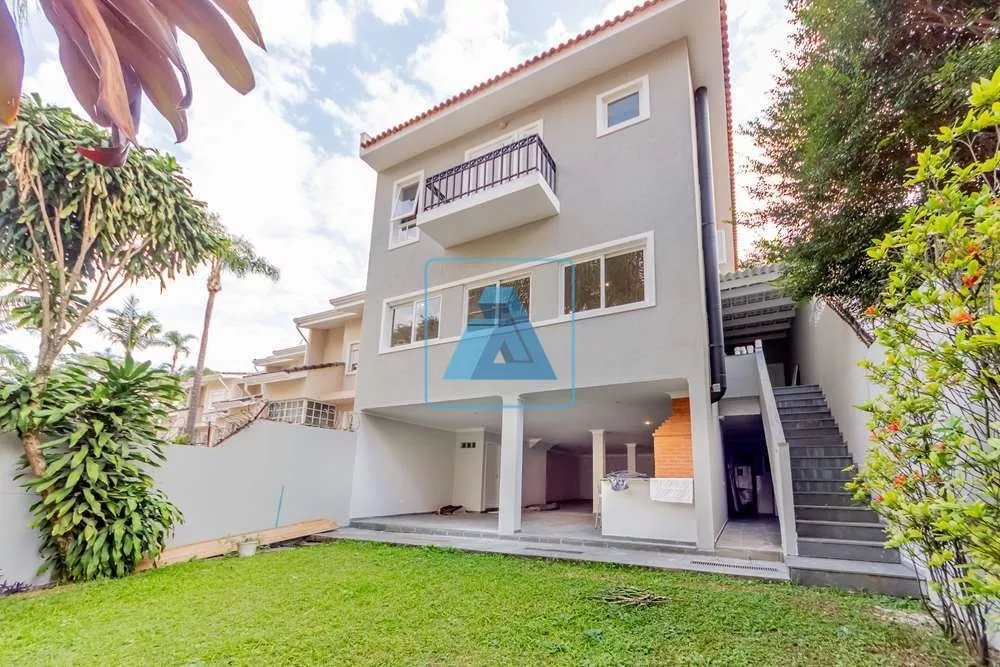 Casa, 3 quartos, 222 m² - Foto 3