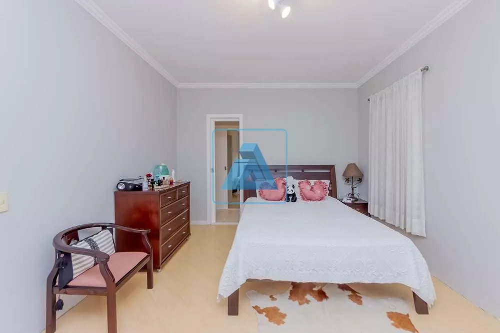Casa, 3 quartos, 222 m² - Foto 5