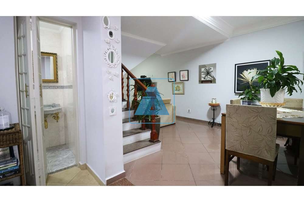 Casa, 4 quartos, 200 m² - Foto 8