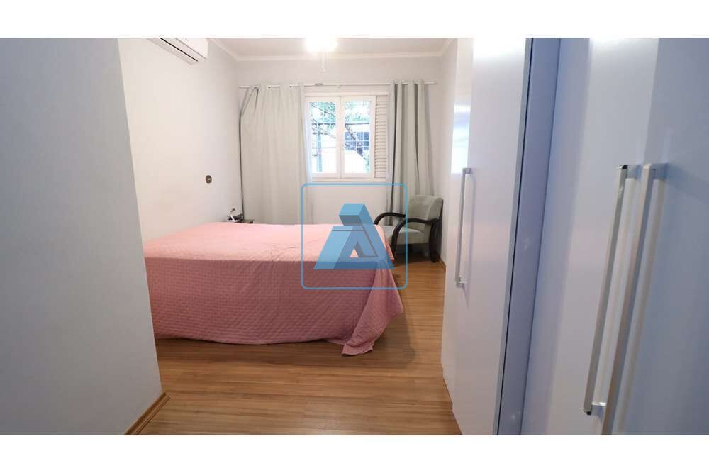 Casa, 4 quartos, 200 m² - Foto 24