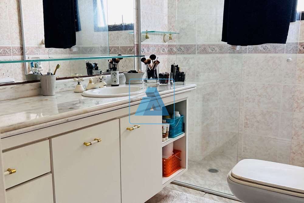 Apartamento, 3 quartos, 176 m² - Foto 1