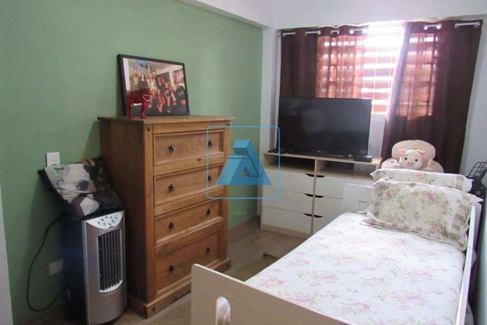 Casa, 3 quartos, 327 m² - Foto 3