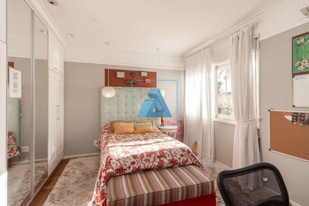 Casa, 3 quartos, 308 m² - Foto 3