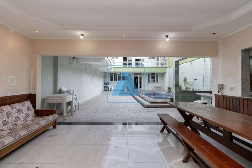 Casa à venda com 4 quartos, 622m² - Foto 5