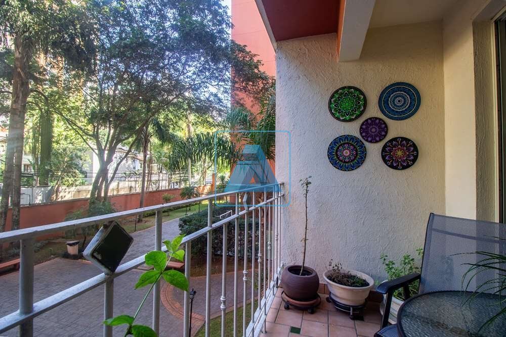 Apartamento à venda com 2 quartos, 100m² - Foto 3