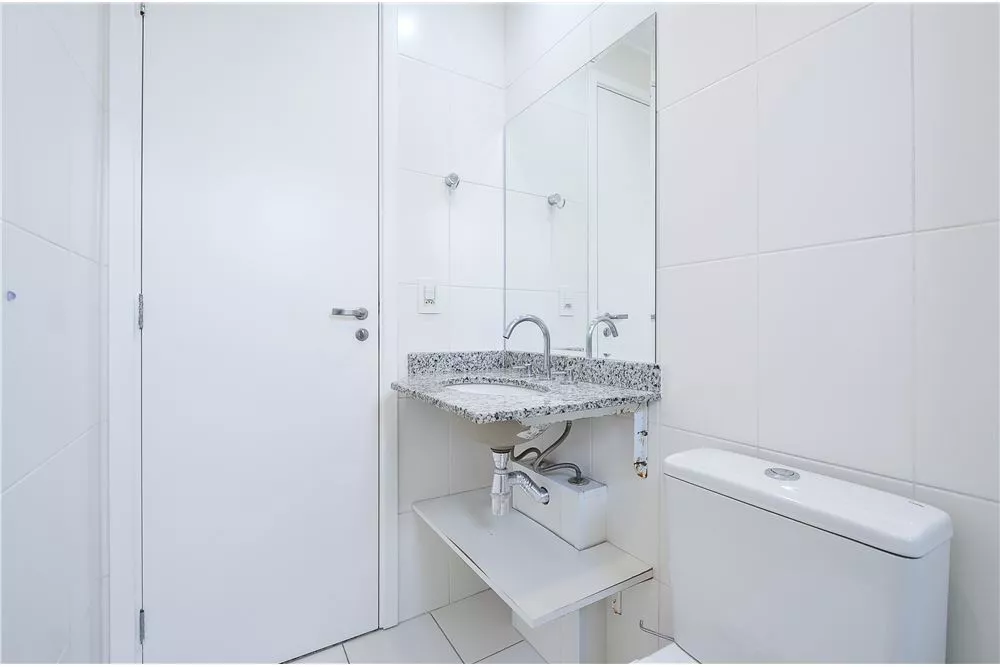 Apartamento à venda com 2 quartos, 81m² - Foto 4