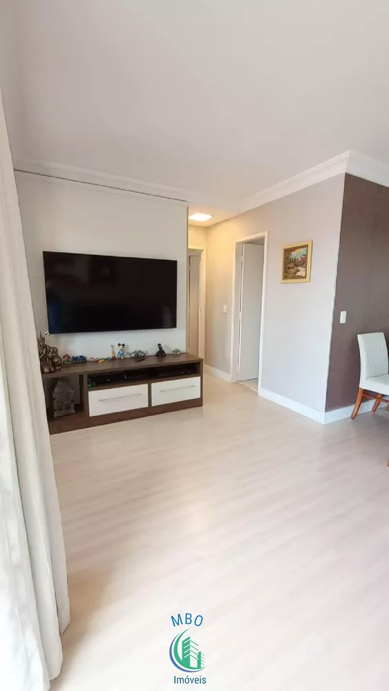 Apartamento à venda com 2 quartos, 67m² - Foto 8