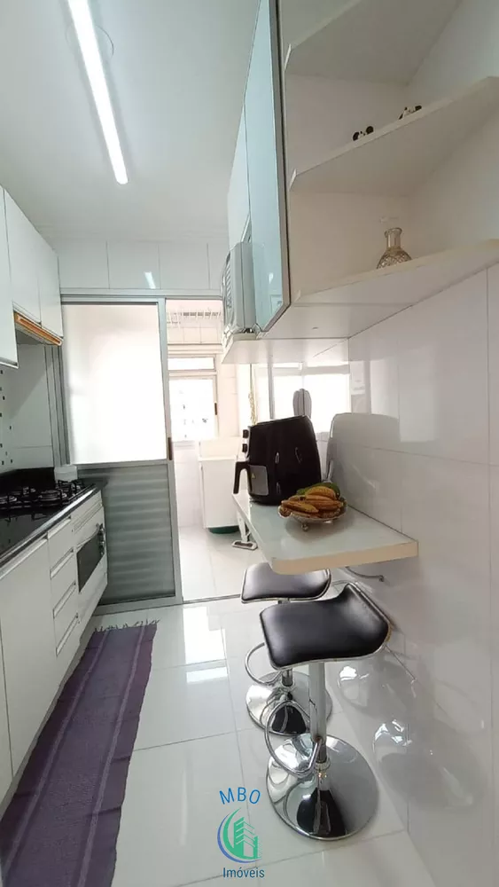 Apartamento à venda com 2 quartos, 67m² - Foto 17