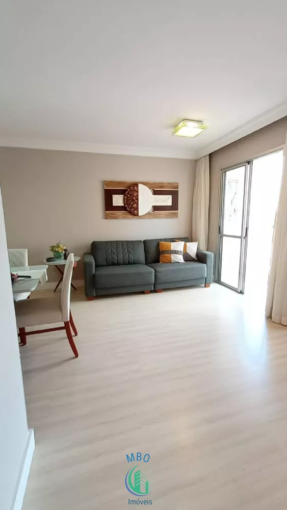 Apartamento à venda com 2 quartos, 67m² - Foto 2