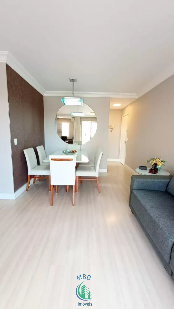 Apartamento à venda com 2 quartos, 67m² - Foto 3