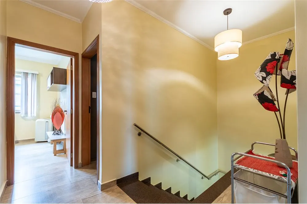 Casa, 4 quartos, 267 m² - Foto 2