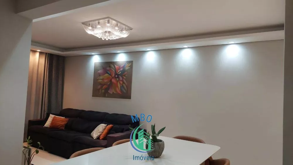 Apartamento à venda com 2 quartos, 77m² - Foto 4