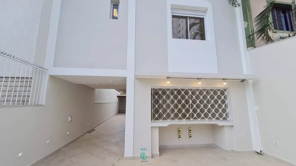 Casa à venda com 3 quartos, 154m² - Foto 2