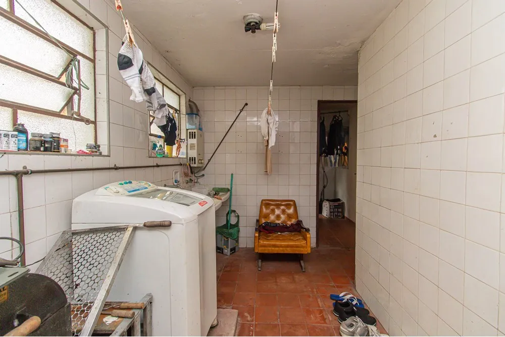 Casa, 4 quartos, 262 m² - Foto 1