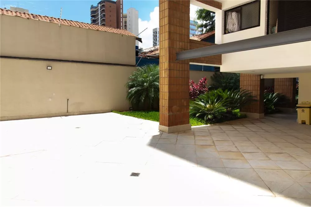 Apartamento à venda com 3 quartos, 155m² - Foto 15