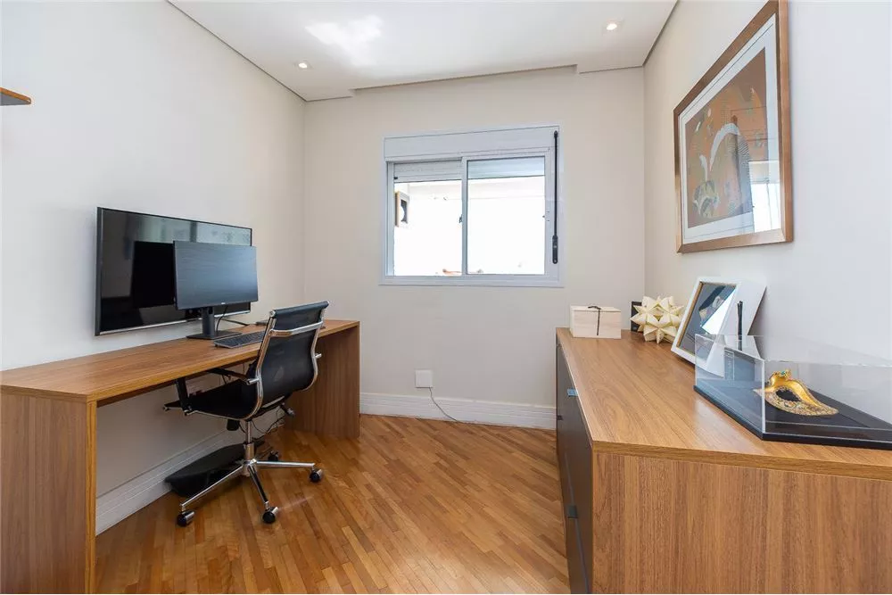 Apartamento à venda com 2 quartos, 77m² - Foto 4