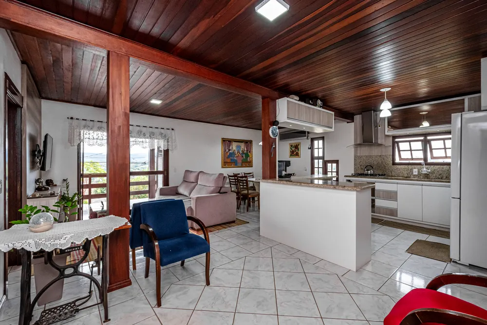 Casa, 3 quartos, 317 m² - Foto 4