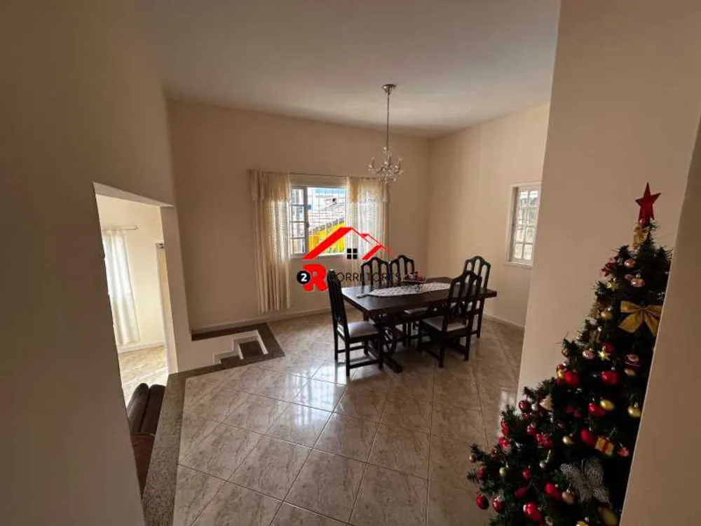 Casa, 4 quartos, 239 m² - Foto 10