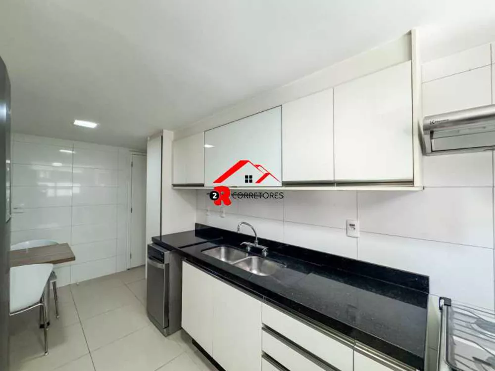 Apartamento, 3 quartos, 199 m² - Foto 2