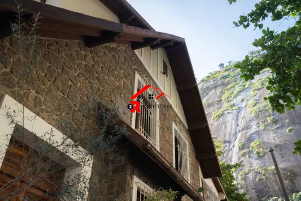 Casa, 3 quartos, 260 m² - Foto 1