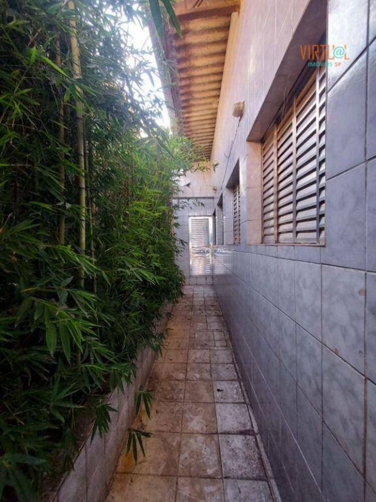 Casa, 3 quartos, 217 m² - Foto 3