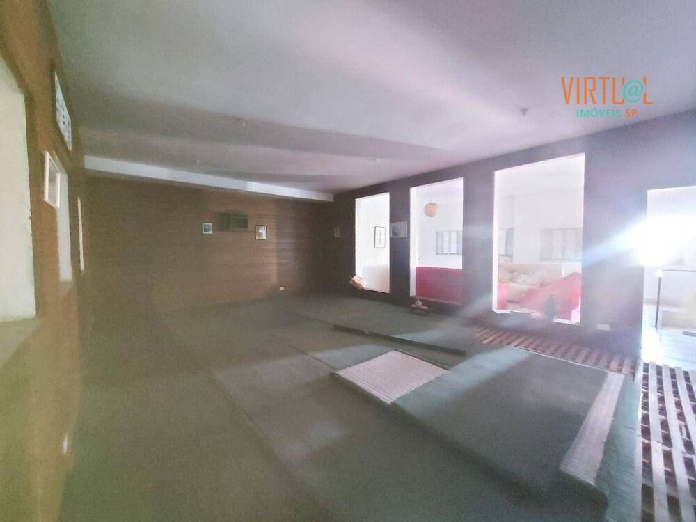 Casa, 3 quartos, 217 m² - Foto 1