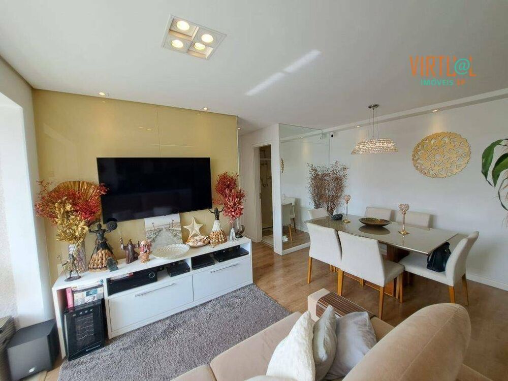 Apartamento à venda com 2 quartos, 62m² - Foto 5