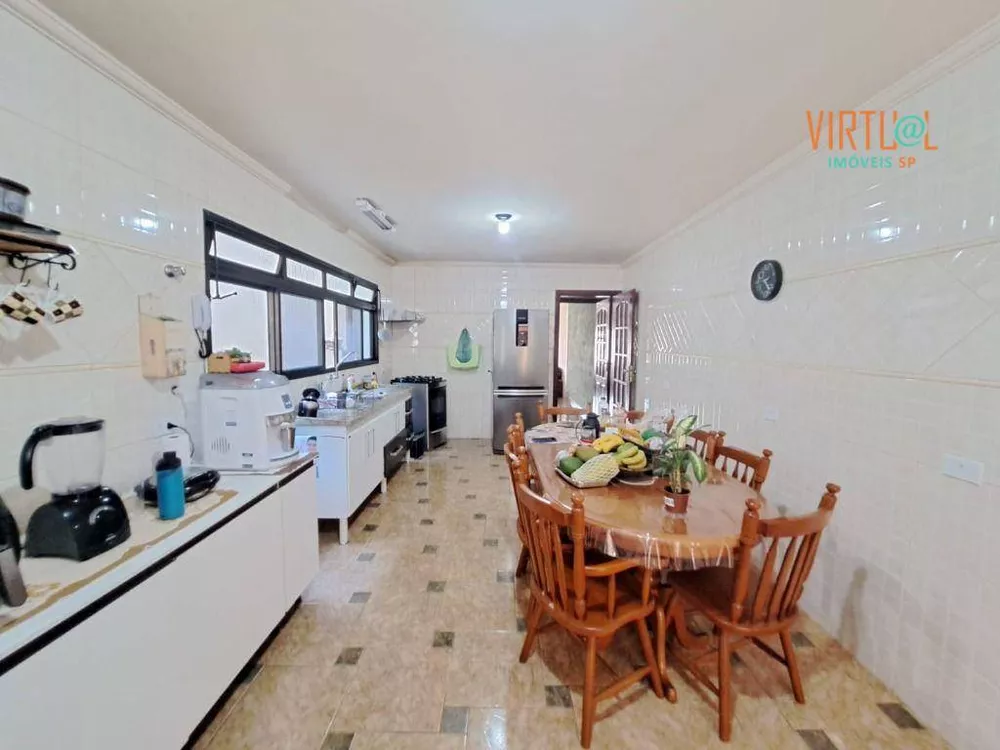 Sobrado à venda com 3 quartos, 190m² - Foto 10