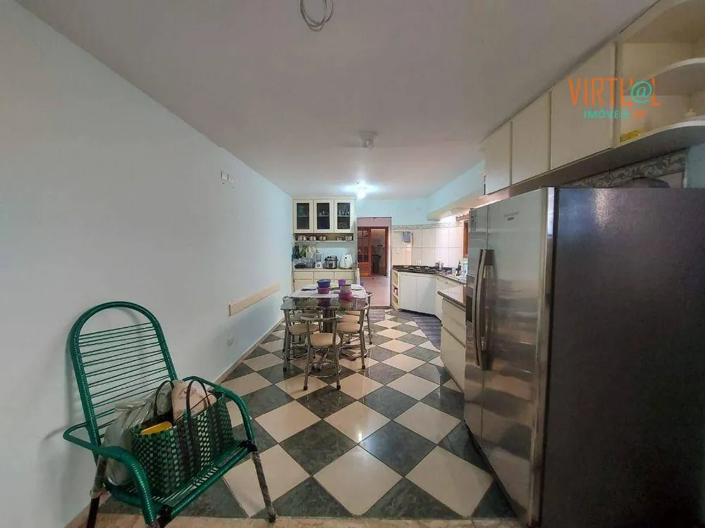 Casa, 3 quartos, 250 m² - Foto 1