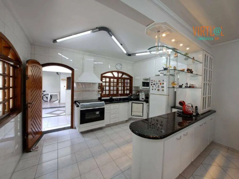 Sobrado, 3 quartos, 231 m² - Foto 12