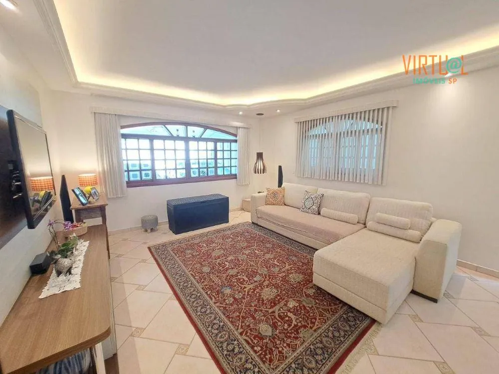 Sobrado, 3 quartos, 231 m² - Foto 2