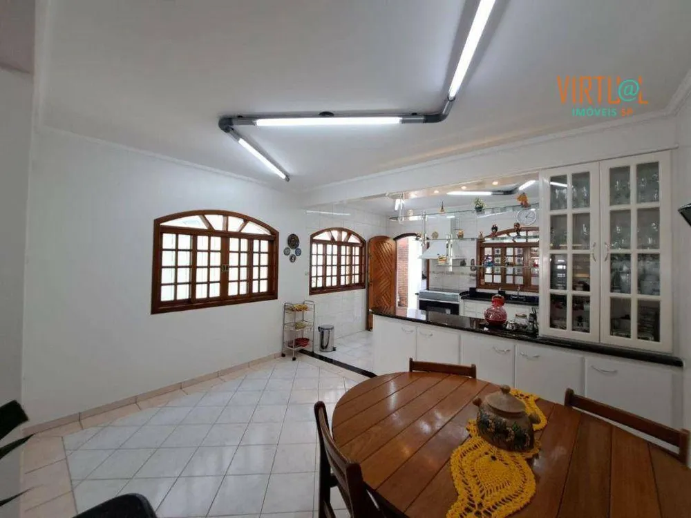 Sobrado, 3 quartos, 231 m² - Foto 13
