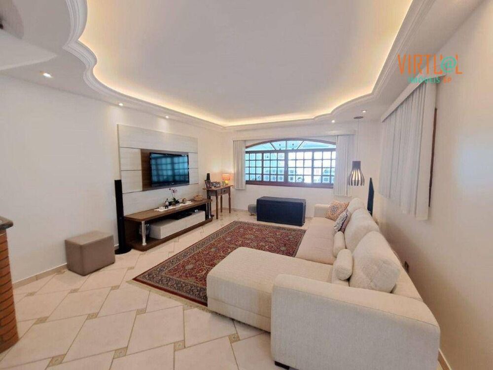 Sobrado, 3 quartos, 231 m² - Foto 2