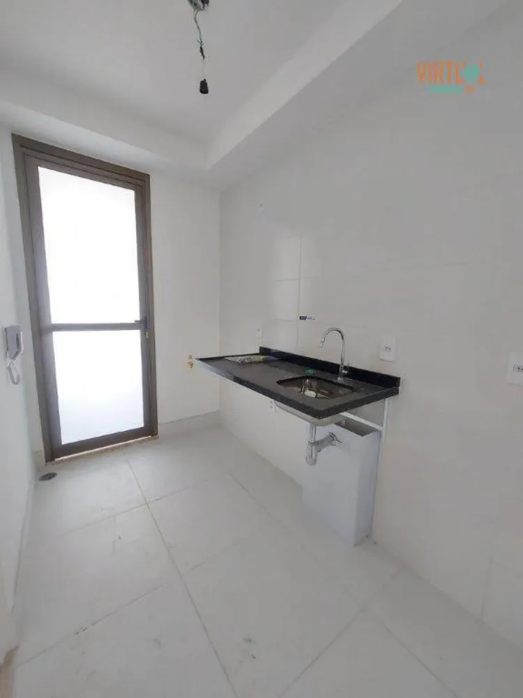 Apartamento, 3 quartos, 83 m² - Foto 2